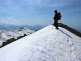 焼山 火口縁にて